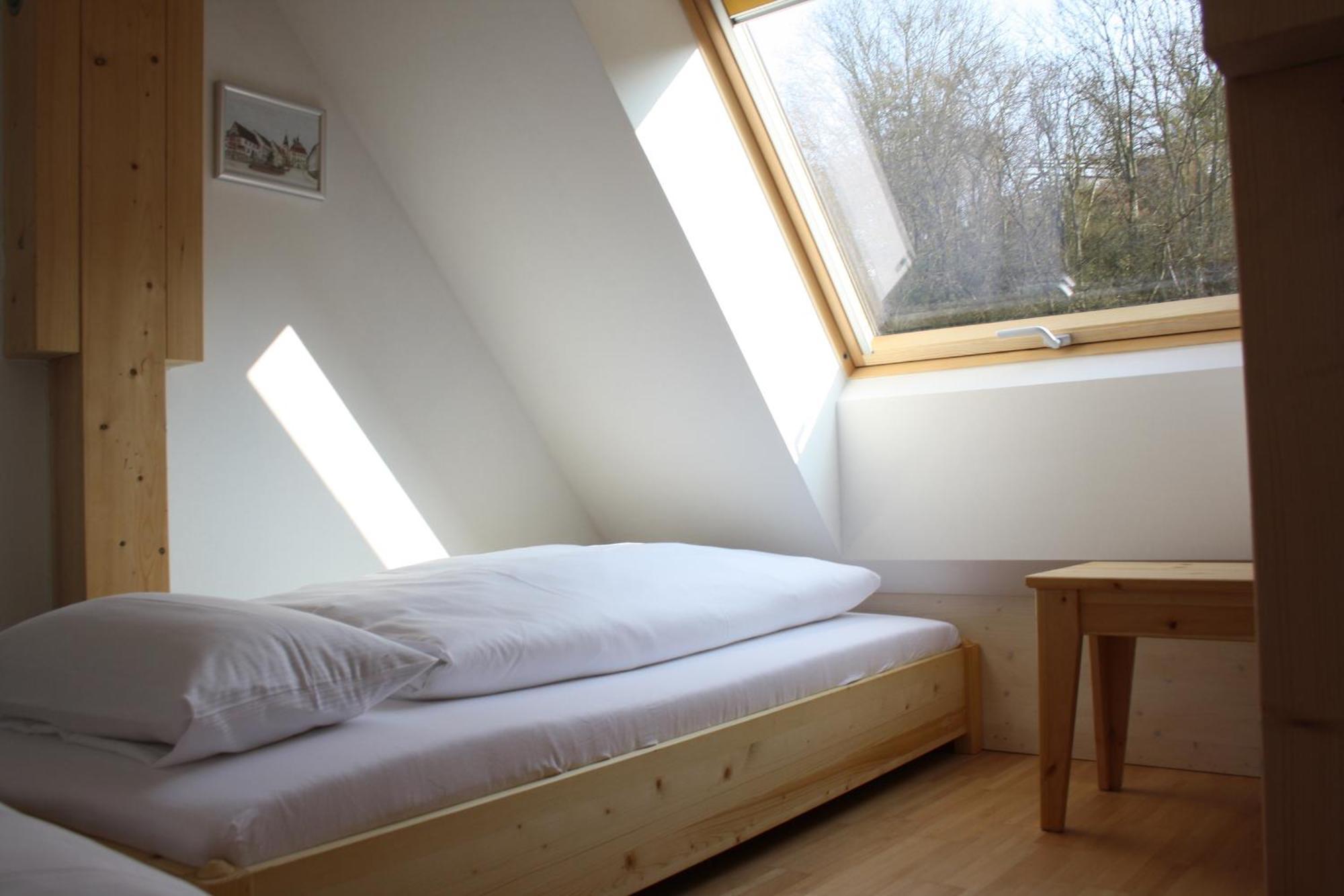 Brunnenhof Randersacker - Das Kleine Hotel Bilik gambar